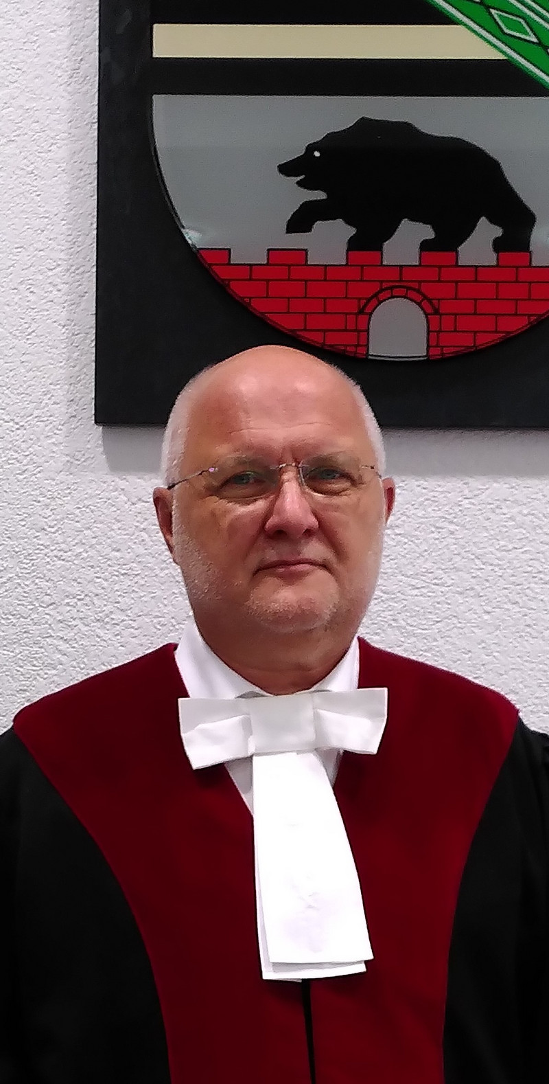 Dr. Wegehaupt, Präsident des Landesverfassungsgerichts